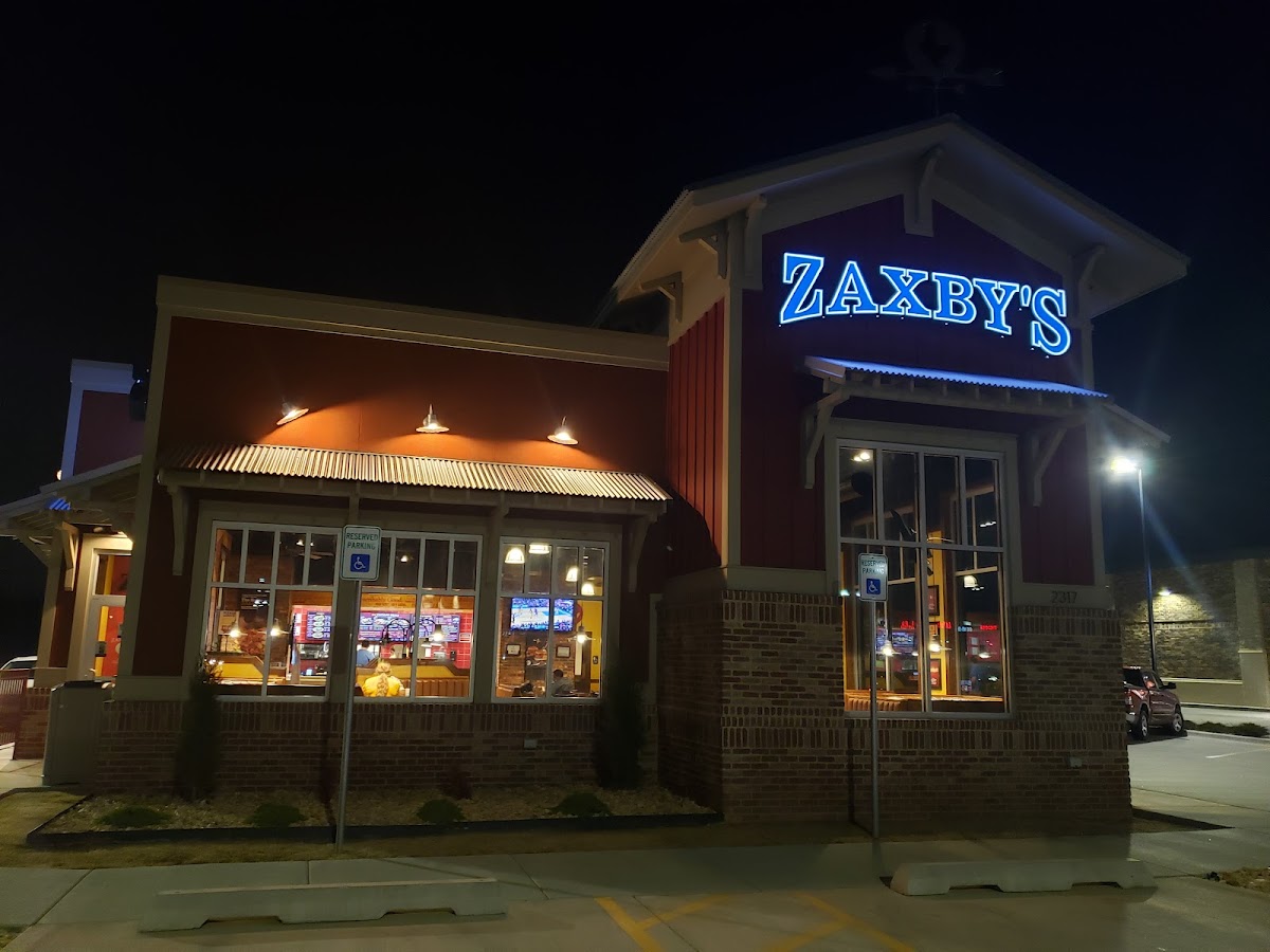 Zaxbys Chicken Fingers & Buffalo Wings Midwest City